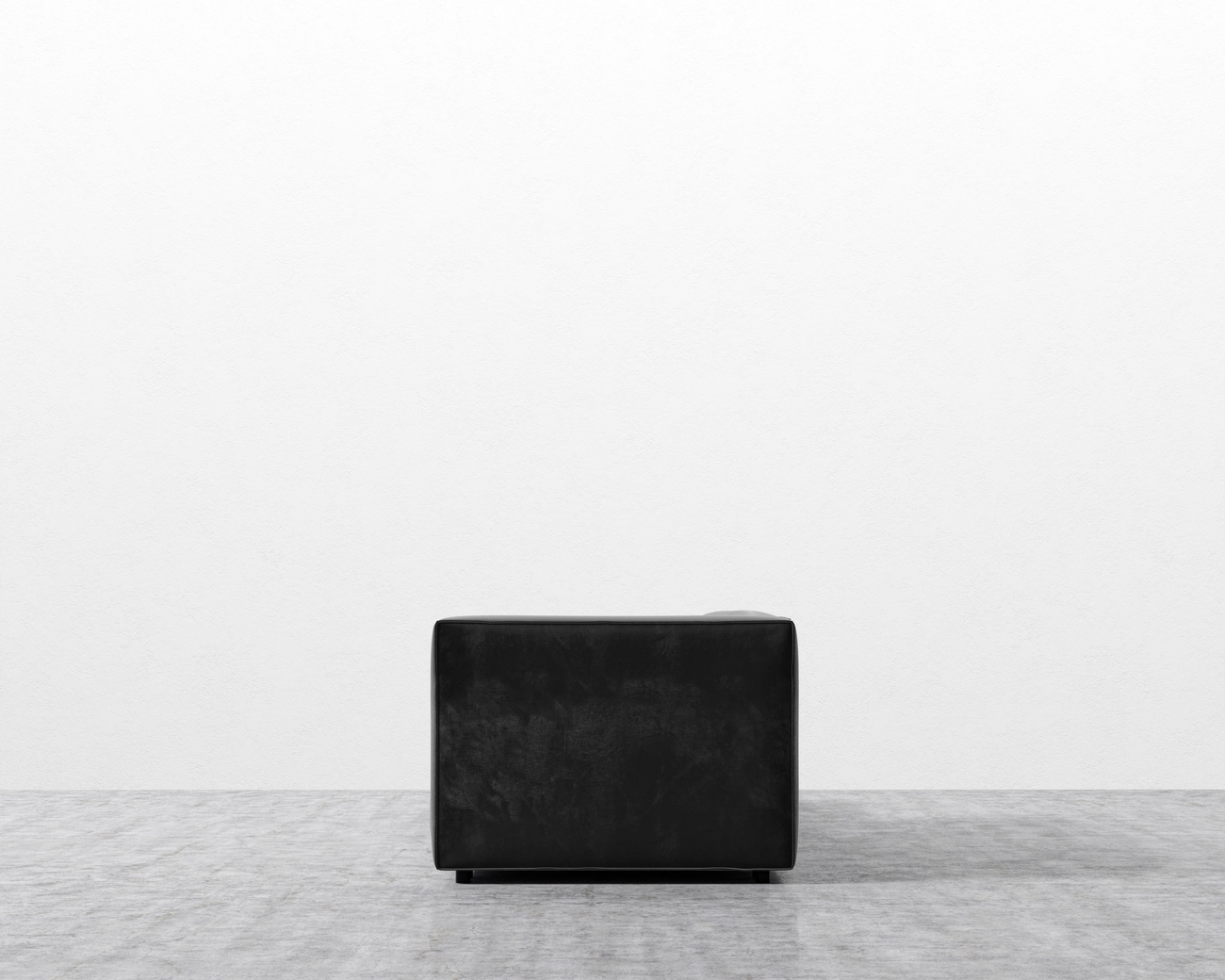 open-left-plush-velvet-black